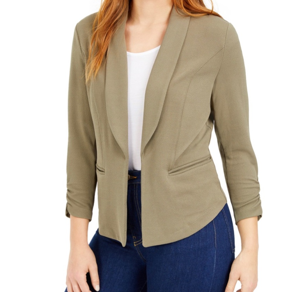 Bar III Knit blazer
